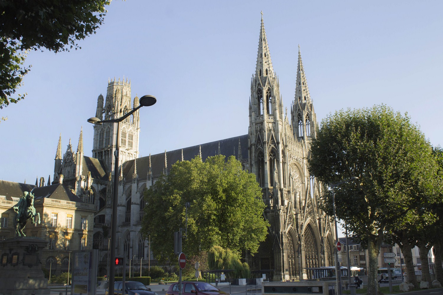 Louen Rouen Abbaye Saint-Ouen de Rouen — ORAEDES