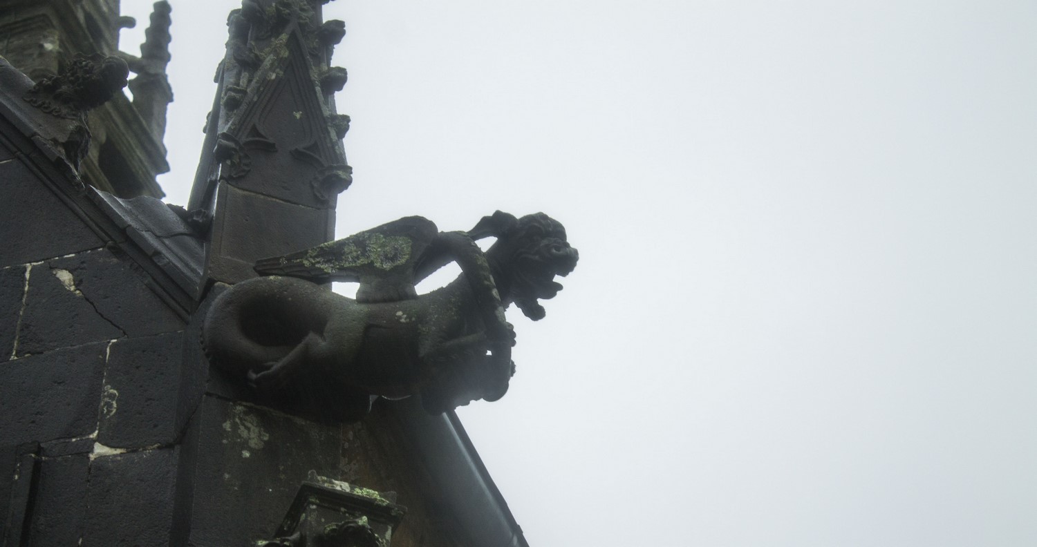 Dragon en pierre de kersanton | ORAEDES (2015)